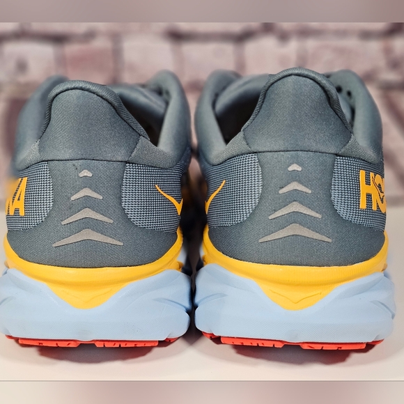 Hoka M Clifton Wide running shoes - Picture 6 of 8